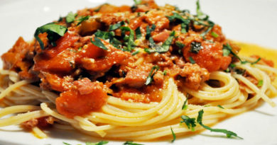 Спагетти с соусом "Болоньезе" по-новому